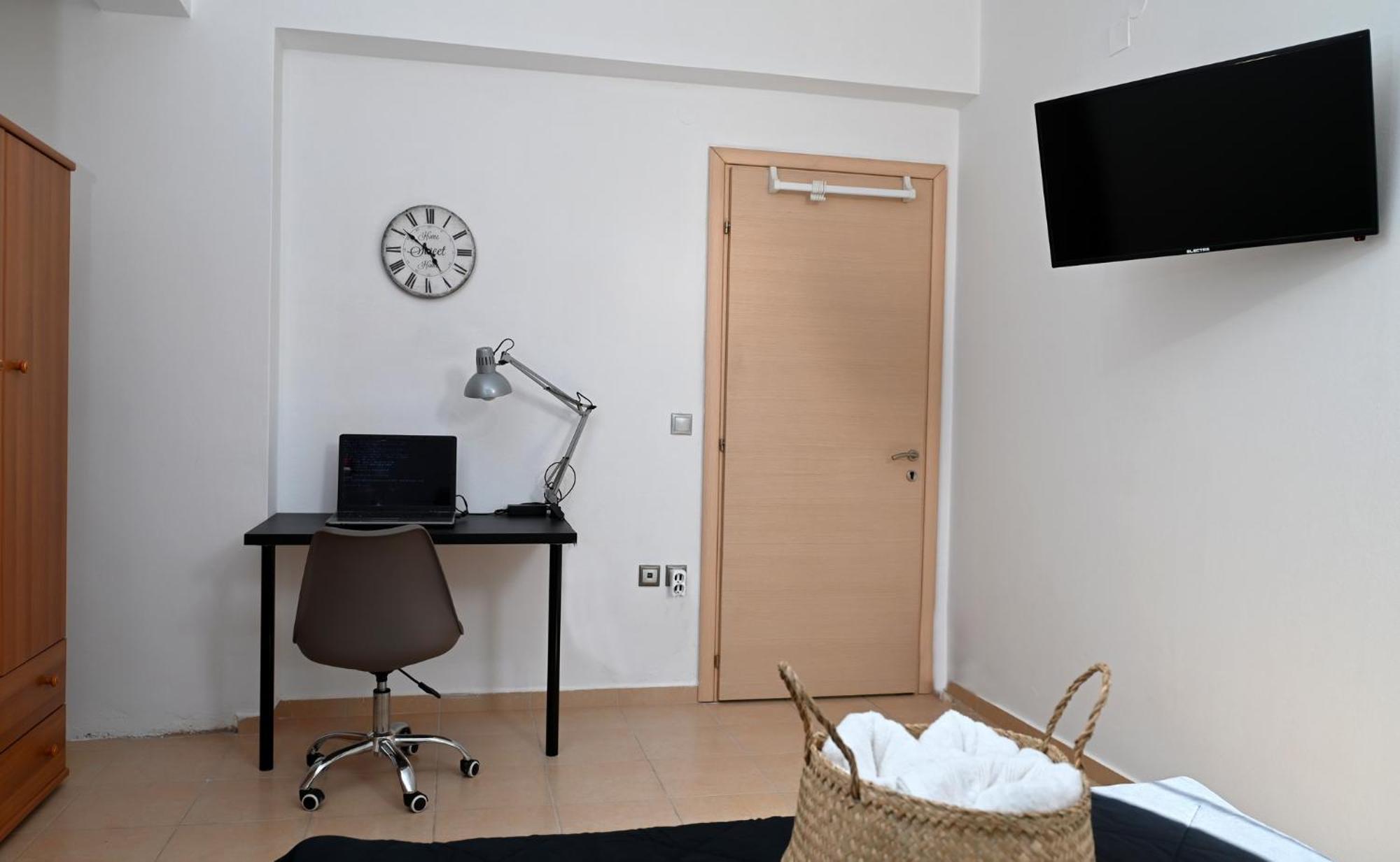 Oasis Lower Ground Floor Apartment Argos Exterior photo