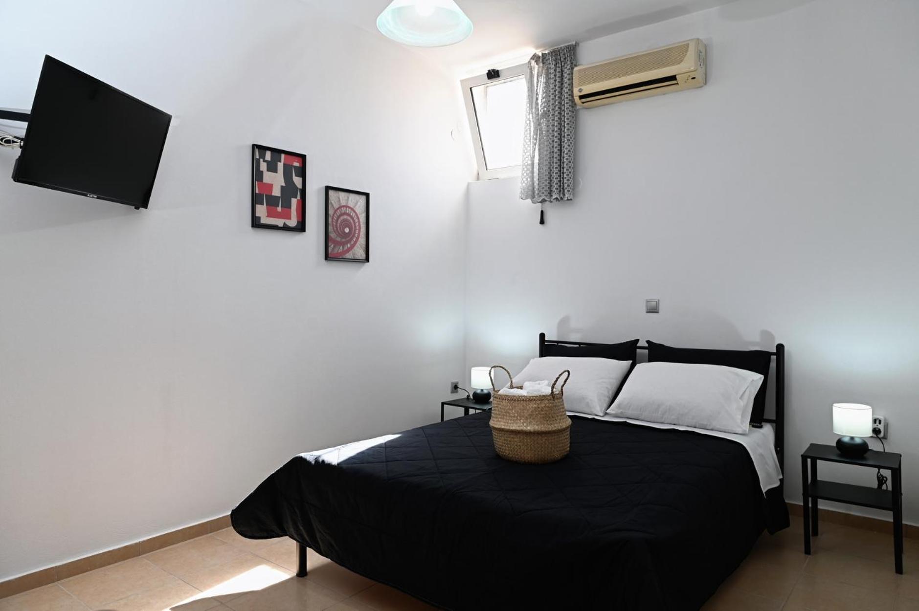 Oasis Lower Ground Floor Apartment Argos Exterior photo